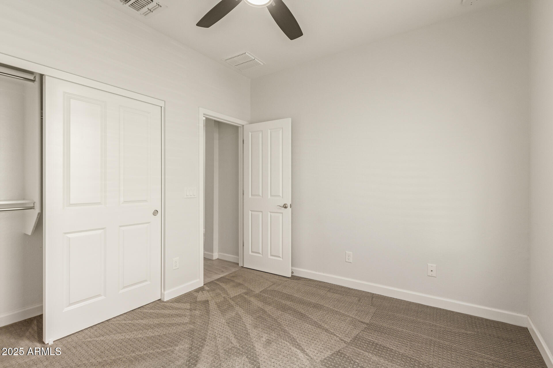 14433 West Wethersfield Road Surprise, AZ 85379 - Photo 14 of 56 22 - Wethersfield
