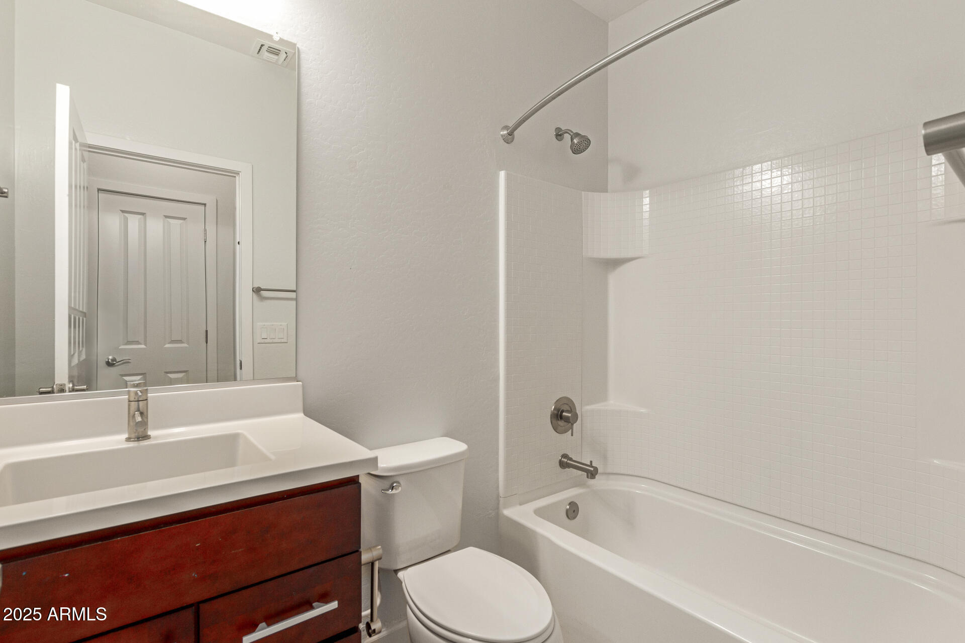 14433 West Wethersfield Road Surprise, AZ 85379 - Photo 17 of 56 25 - Wethersfield