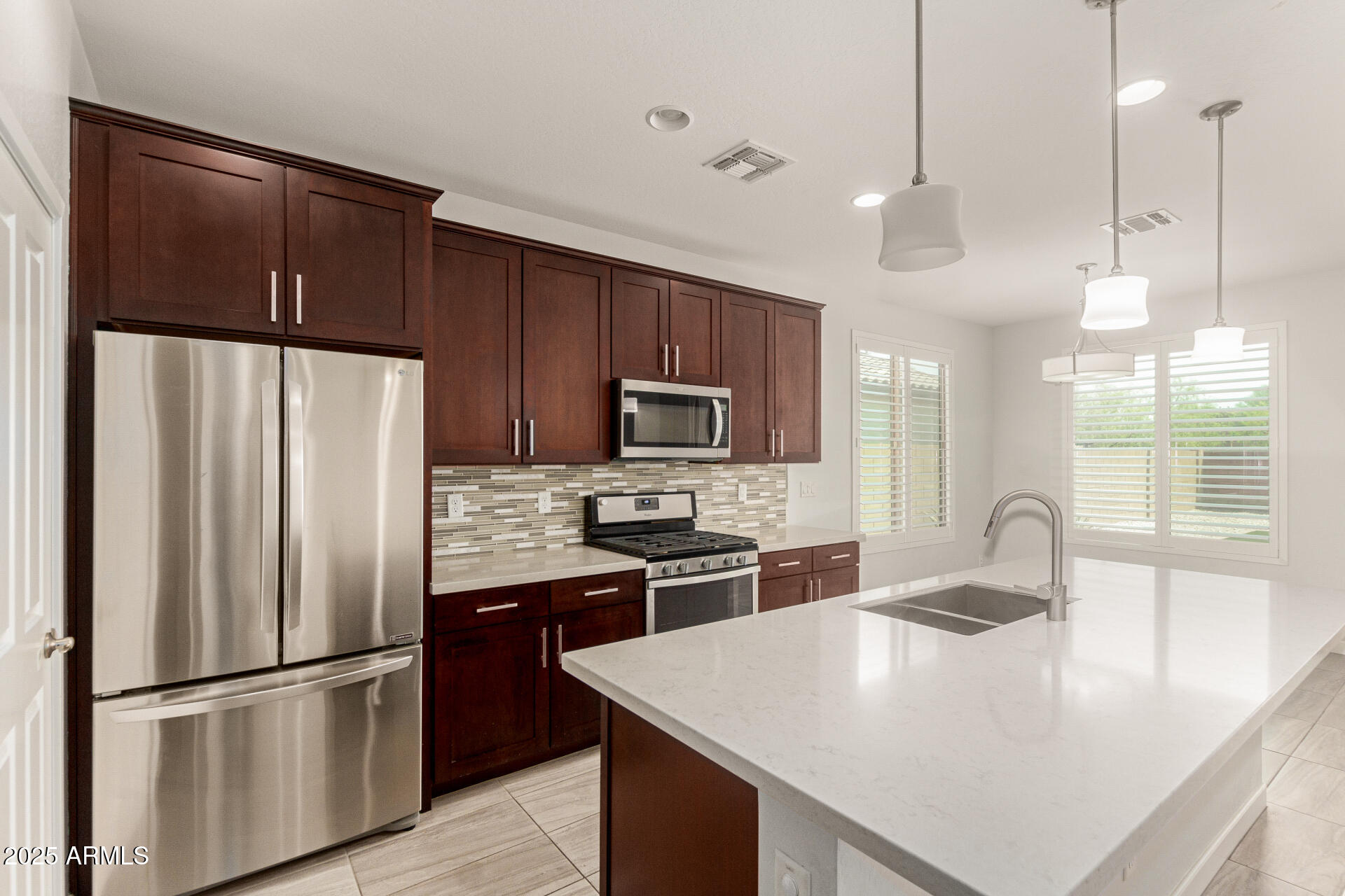14433 West Wethersfield Road Surprise, AZ 85379 - Photo 9 of 56 14 - Wethersfield