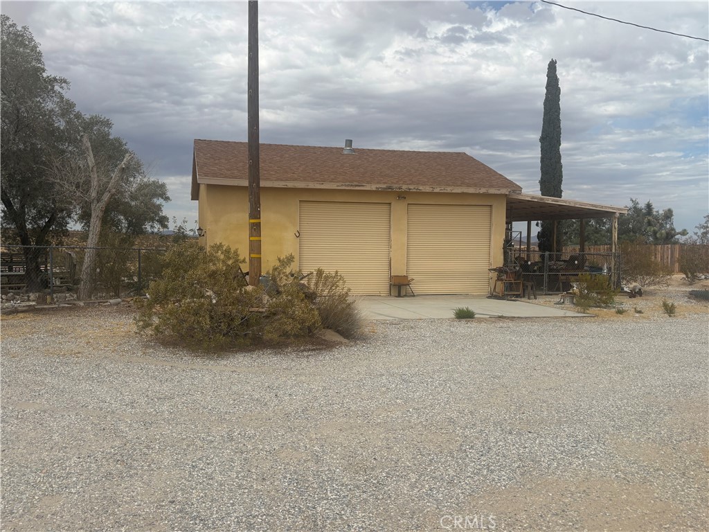 3255 Sunset Road Joshua Tree, CA 92252 - Photo 8 of 26