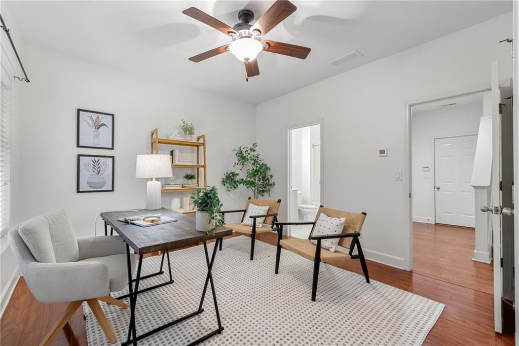 2052 Cobblestone Circle Northeast Atlanta, GA 30319 - Photo 25 of 34