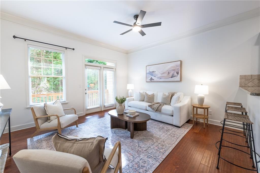 2052 Cobblestone Circle Northeast Atlanta, GA 30319 - Photo 4 of 34