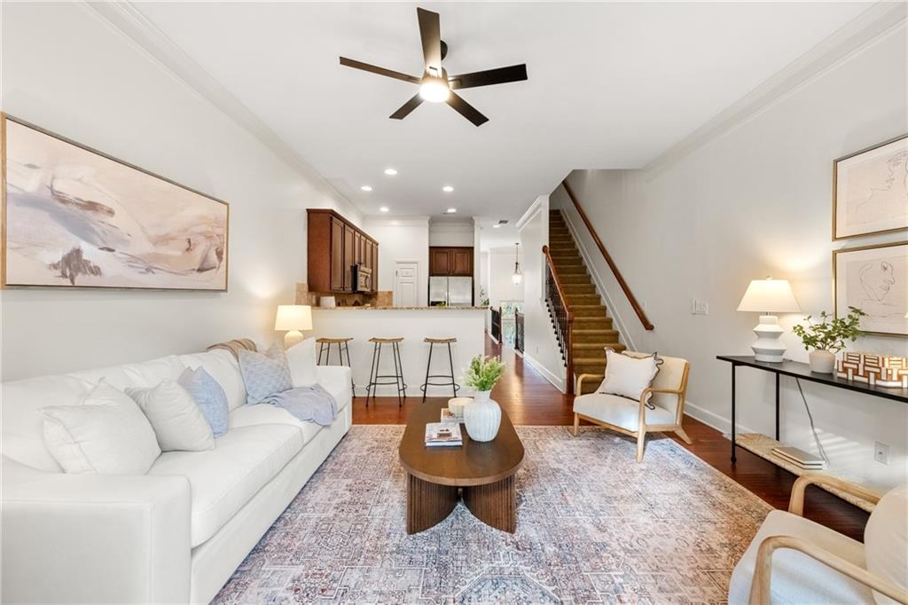 2052 Cobblestone Circle Northeast Atlanta, GA 30319 - Photo 6 of 34