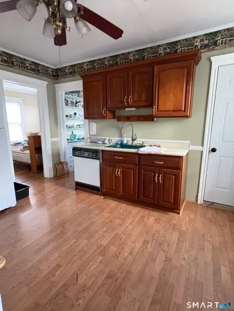 $1,700 | 211 South Whittlesey Avenue, Wallingford, CT 06492