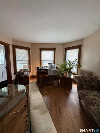 $1,700 | 211 South Whittlesey Avenue, Wallingford, CT 06492