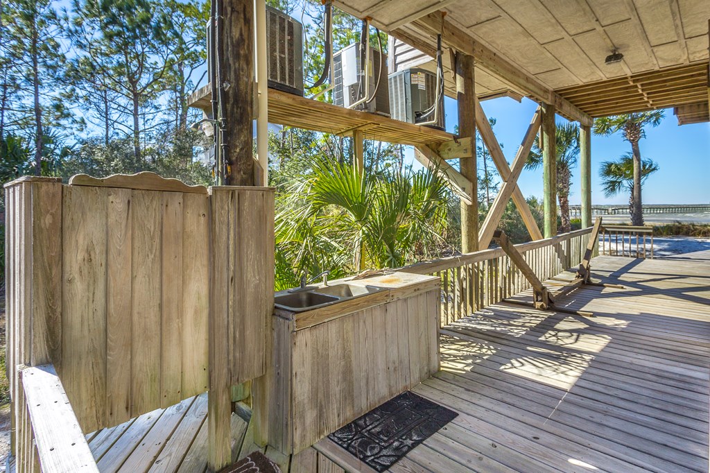 2209 Egret Point Road Eastpoint, FL 32328 - Photo 34 of 36