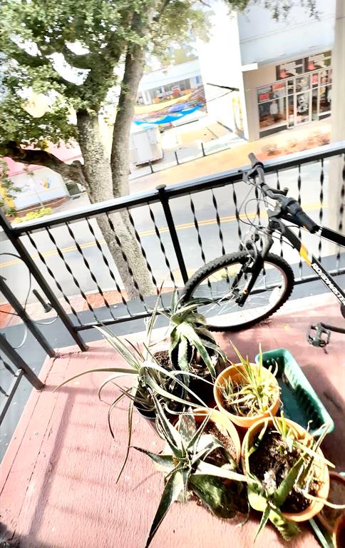 35 North 6th Street, Unit 2 Haines City, FL 33844 - Photo 8 of 9 a picture of a chandelier