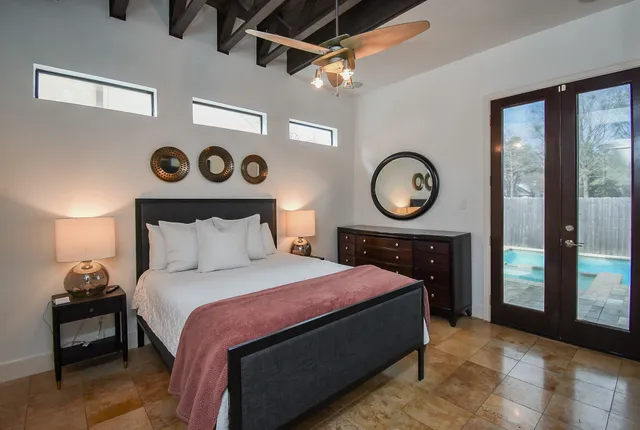 $730,000 | 9410 Shady Ln Court, Houston, TX 77063