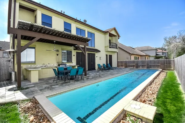 $730,000 | 9410 Shady Ln Court, Houston, TX 77063