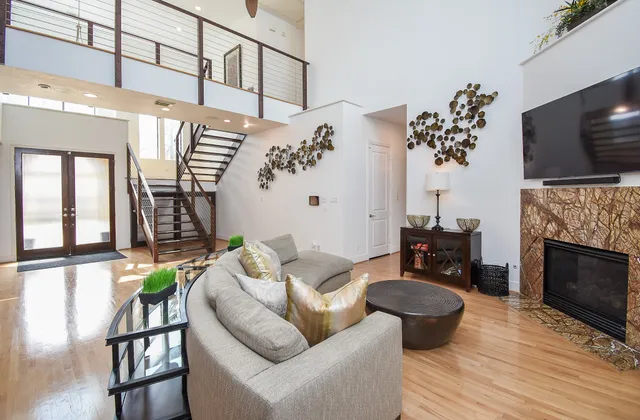 $730,000 | 9410 Shady Ln Court, Houston, TX 77063