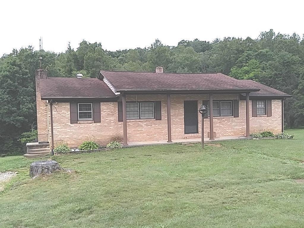 368 Old Henry Road Henry, VA 24102 - Photo 3 of 13 IMG_20180612_114911 - Copy