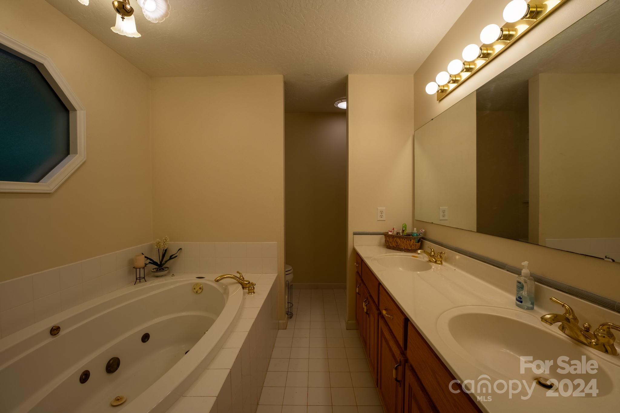 63 North Pointe Road Sylva, NC 28779 - Photo 20 of 27 Gallery Image 20