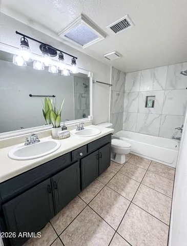 $170,000 | 1936 Paseo De La Luna, Unit 13, Sierra Vista, AZ 85635