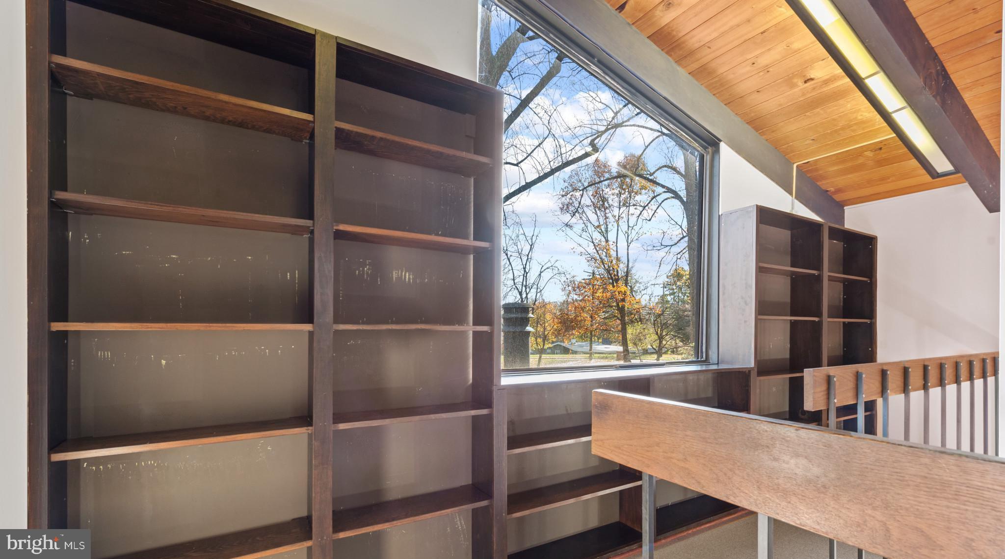 3406 Keyser Road Pikesville, MD 21208 - Photo 54 of 75 Loft Bookcases