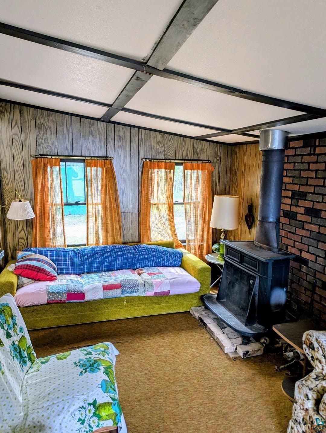 11803 East East Mail Road Gordon, WI 54838 - Photo 7 of 14 Living Rm