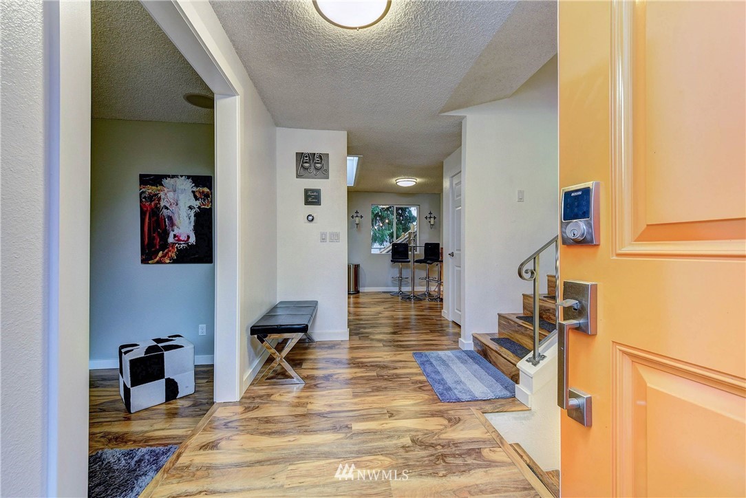 3103 Rim Drive Everett, WA 98208 - Photo 14 of 36 Gallery Image 14