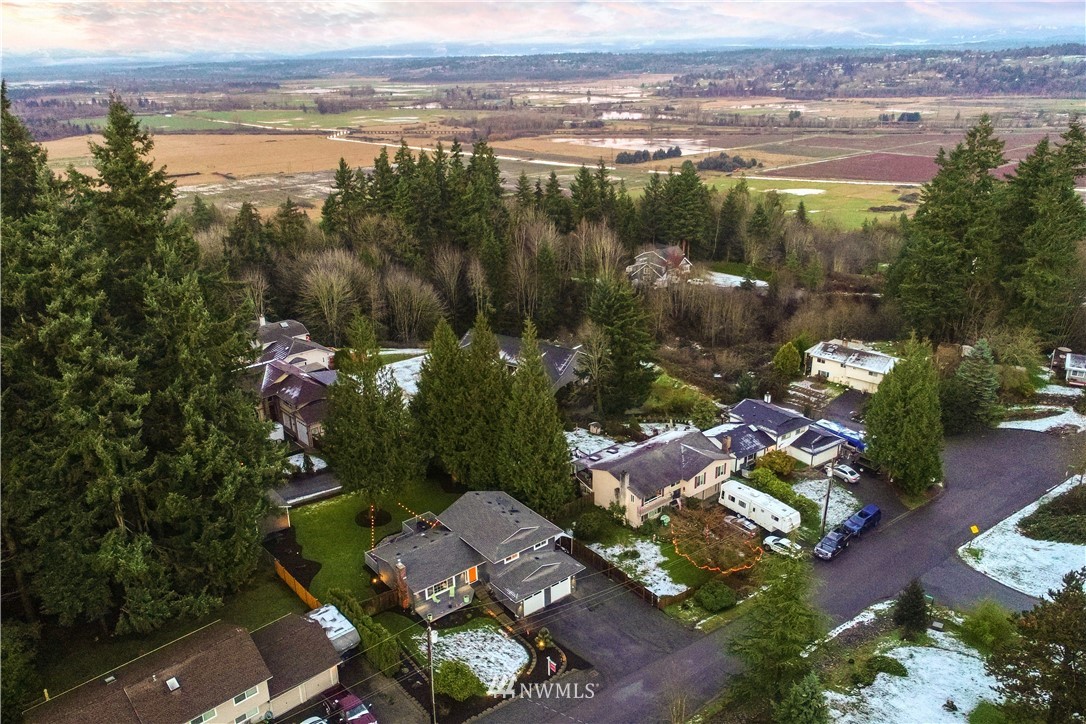 3103 Rim Drive Everett, WA 98208 - Photo 34 of 36 Gallery Image 34