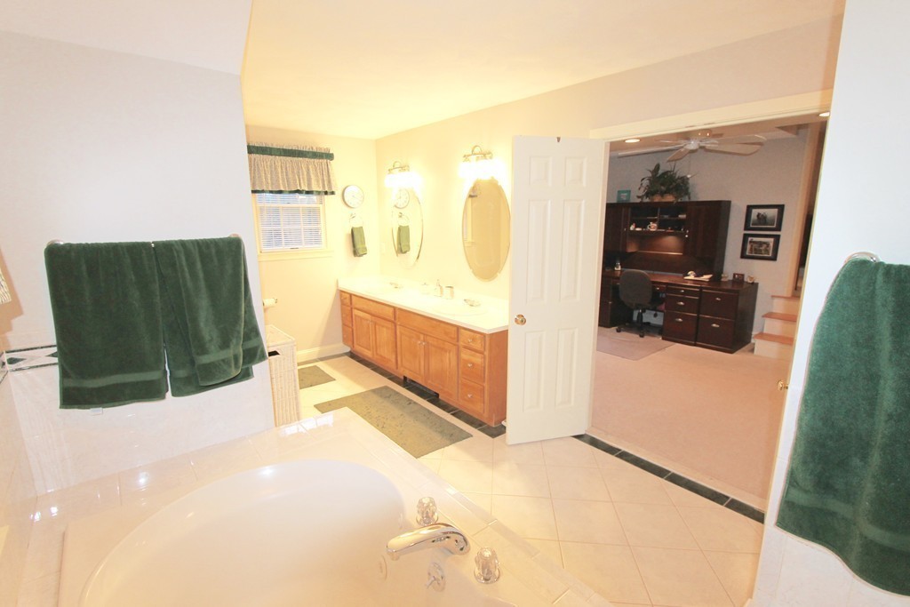 106 Flint Farm Road Middleton, MA 01949 - Photo 21 of 30 a view of kitchen and window