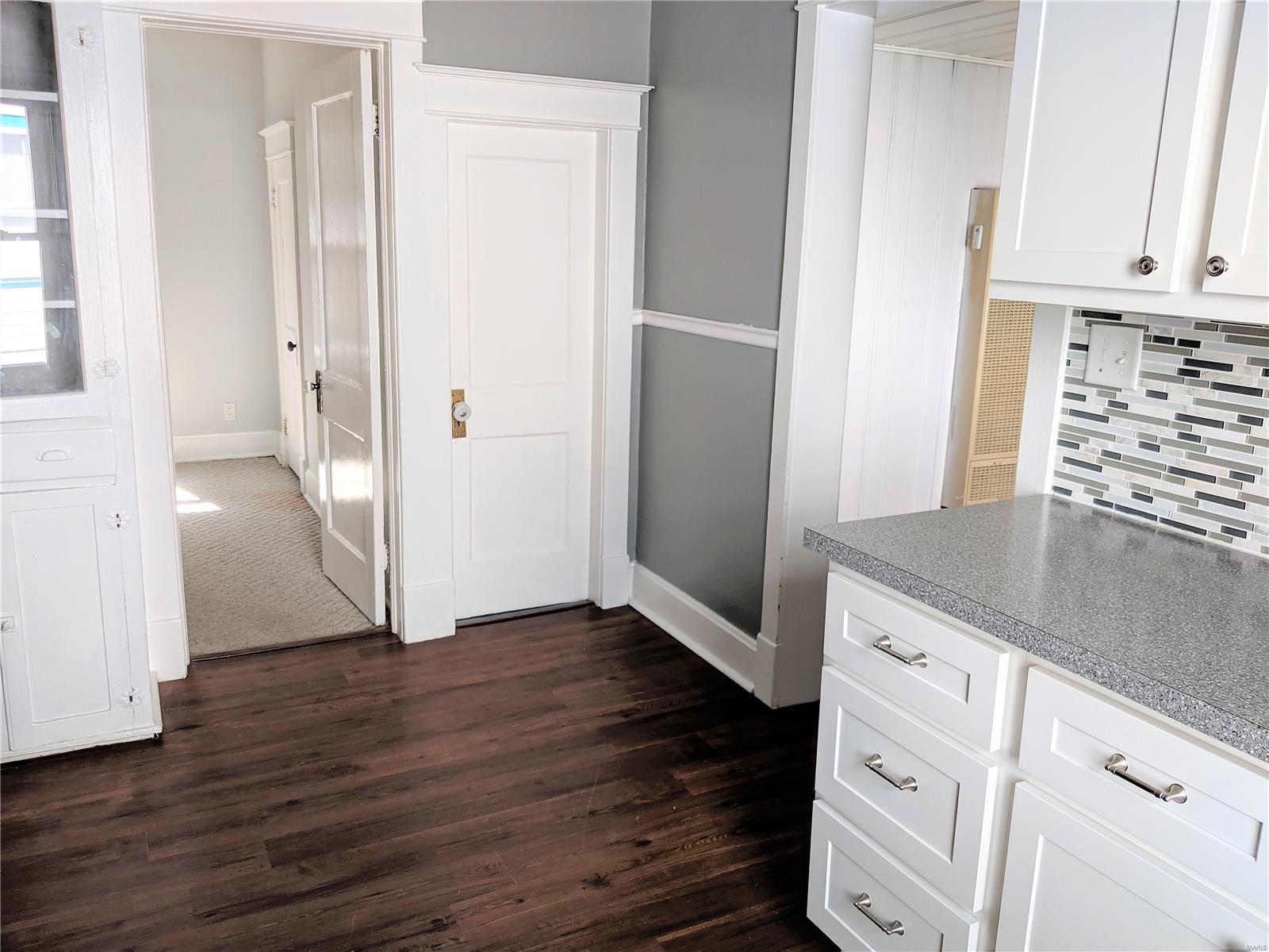 9005 Lackland Road St. Louis, MO 63114 - Photo 5 of 21 Gallery Image 5