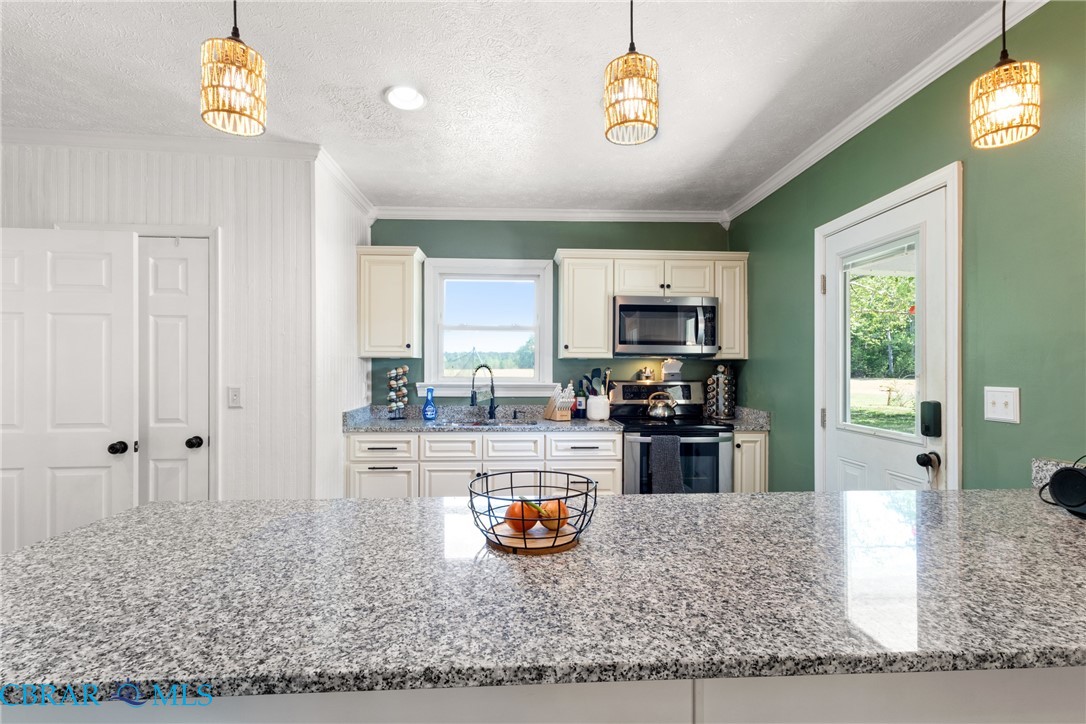 9239 Farys Mill Road Gloucester, VA 23061 - Photo 22 of 38