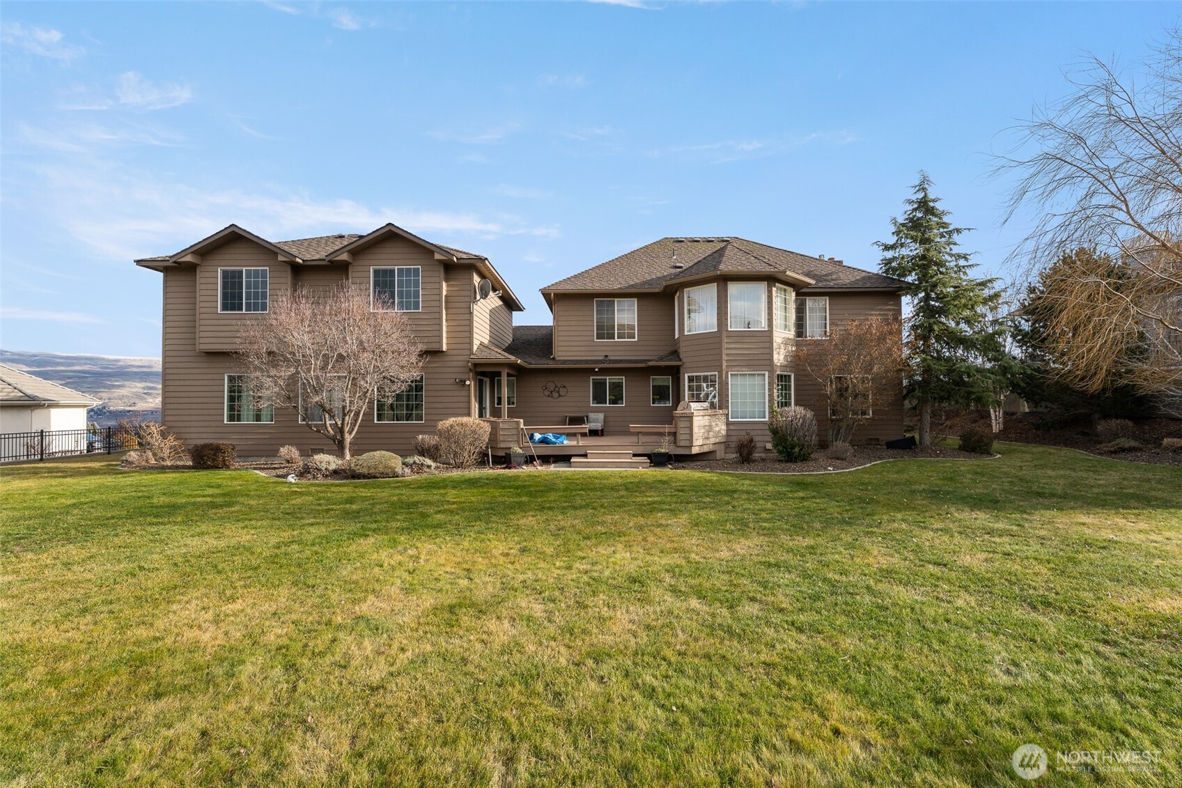 1918 Broadview Wenatchee, WA 98801 - Photo 37 of 40