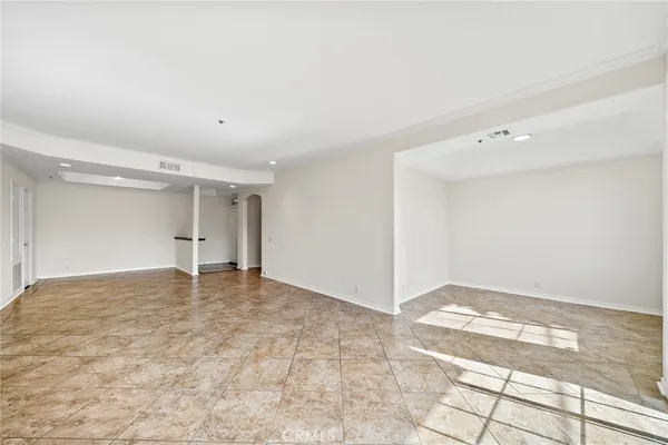 $699,999 | 10824 Bloomfield Street, Unit 108, North Hollywood, CA 91602
