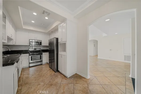 $699,999 | 10824 Bloomfield Street, Unit 108, North Hollywood, CA 91602