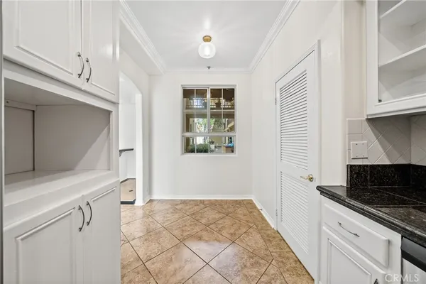 $699,999 | 10824 Bloomfield Street, Unit 108, North Hollywood, CA 91602