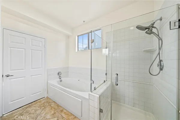 $699,999 | 10824 Bloomfield Street, Unit 108, North Hollywood, CA 91602
