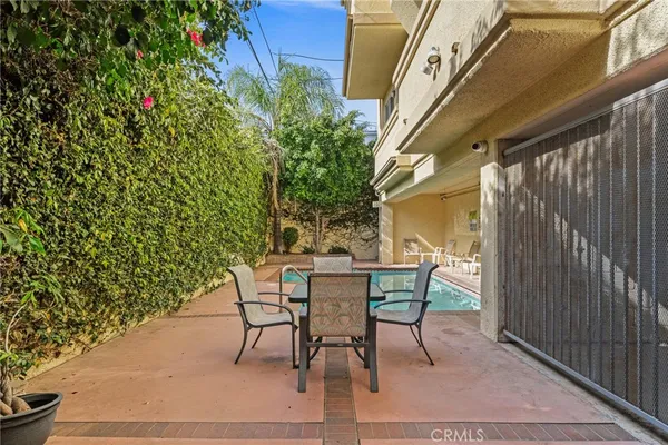 $699,999 | 10824 Bloomfield Street, Unit 108, North Hollywood, CA 91602
