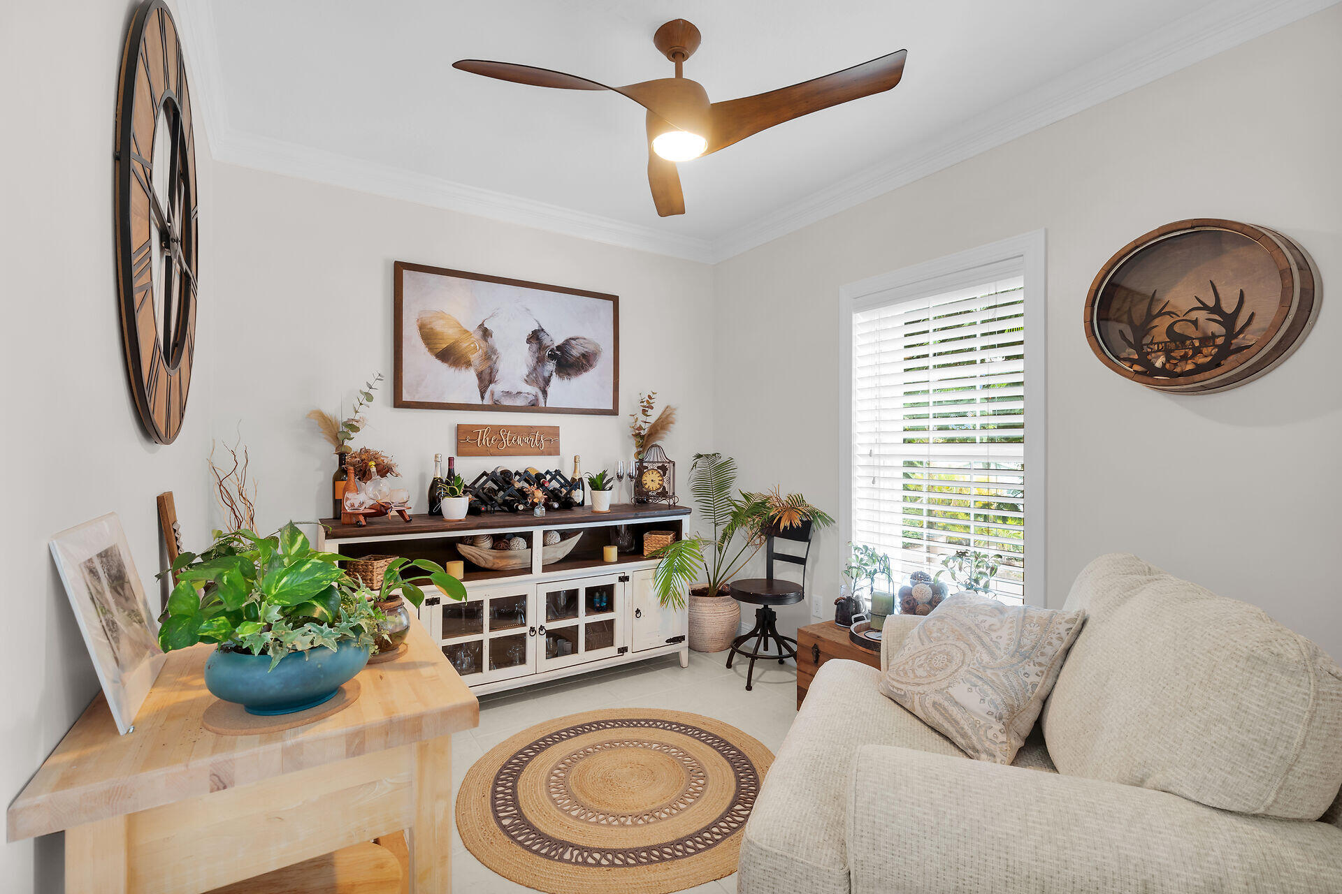320 24th Street Ocean Marathon, FL 33050 - Photo 19 of 46 a living room with furniture a potted plant and a window