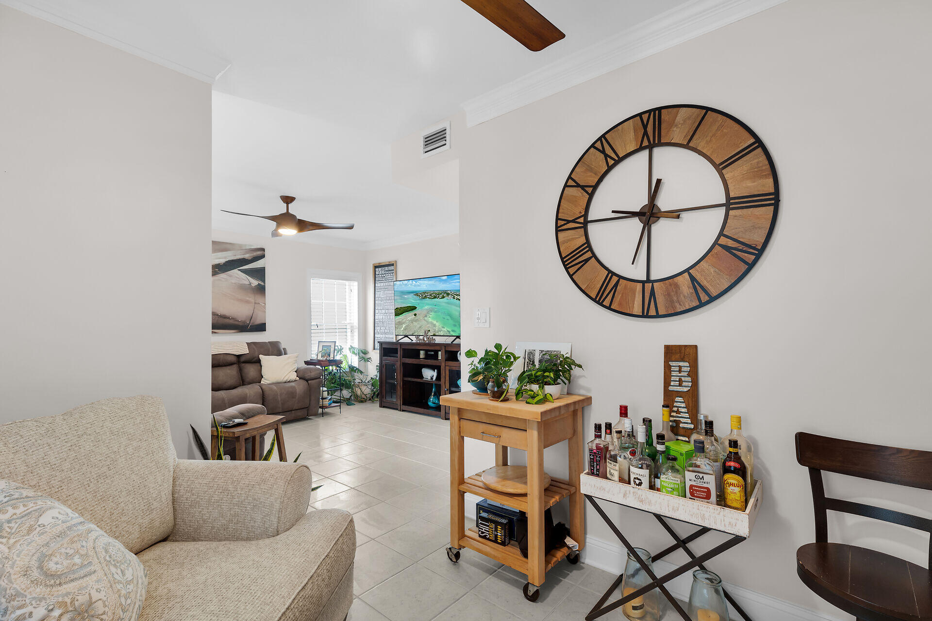 320 24th Street Ocean Marathon, FL 33050 - Photo 20 of 46 a living room with furniture a rug and a window