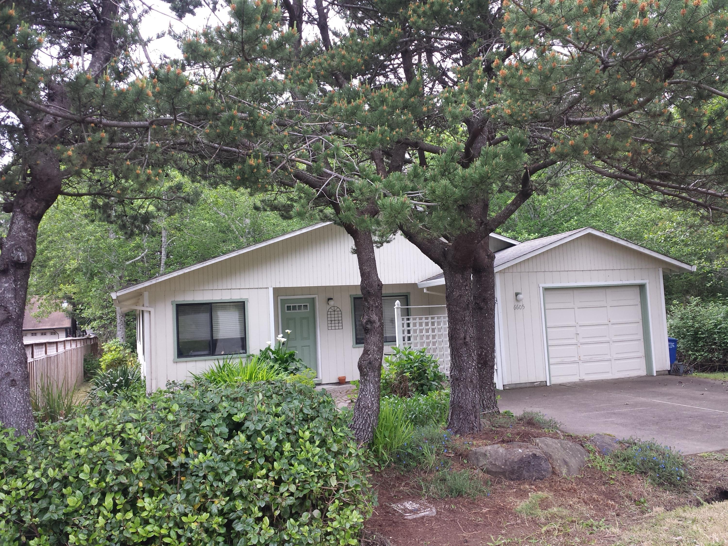 6605 Rhododendron Avenue Gleneden Beach, OR 97388 - Photo 2 of 14 Sandman house 2