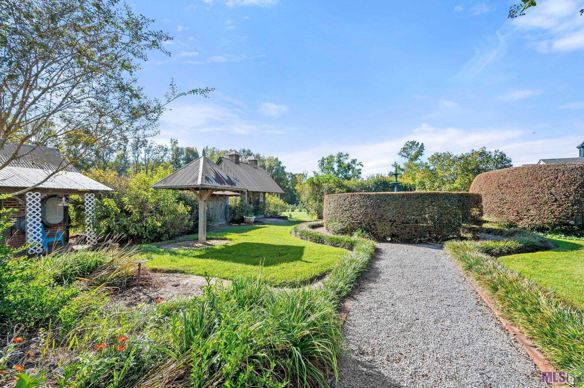 185 Glover Cemetery Road Pine Grove, LA 70453 - Photo 12 of 58