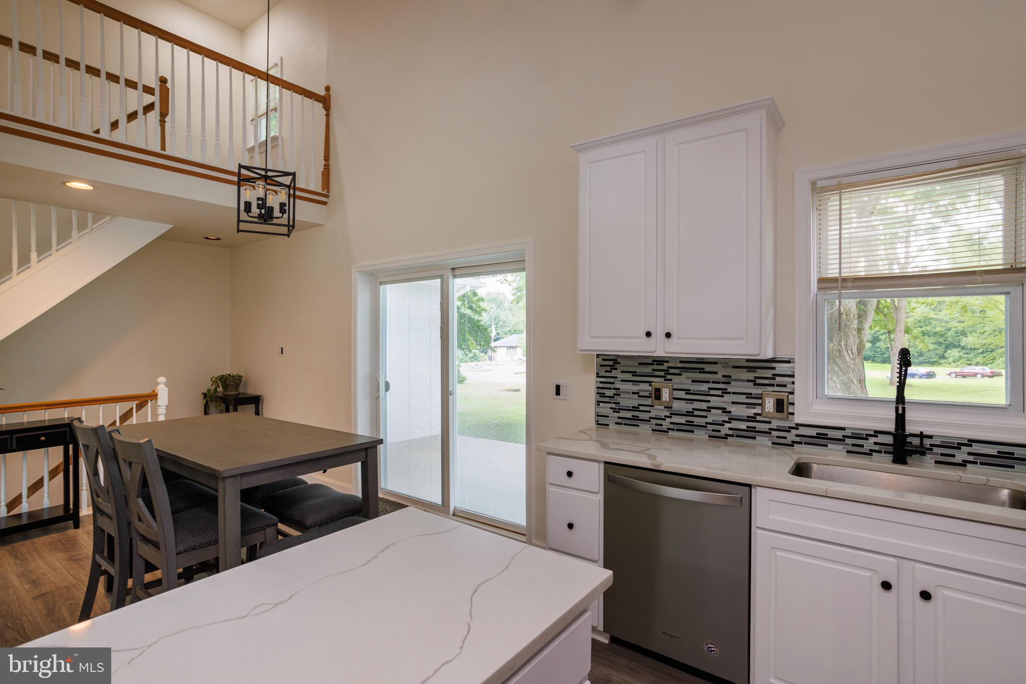 652 Meetinghouse Road Upper Chichester, PA 19061 - Photo 15 of 39