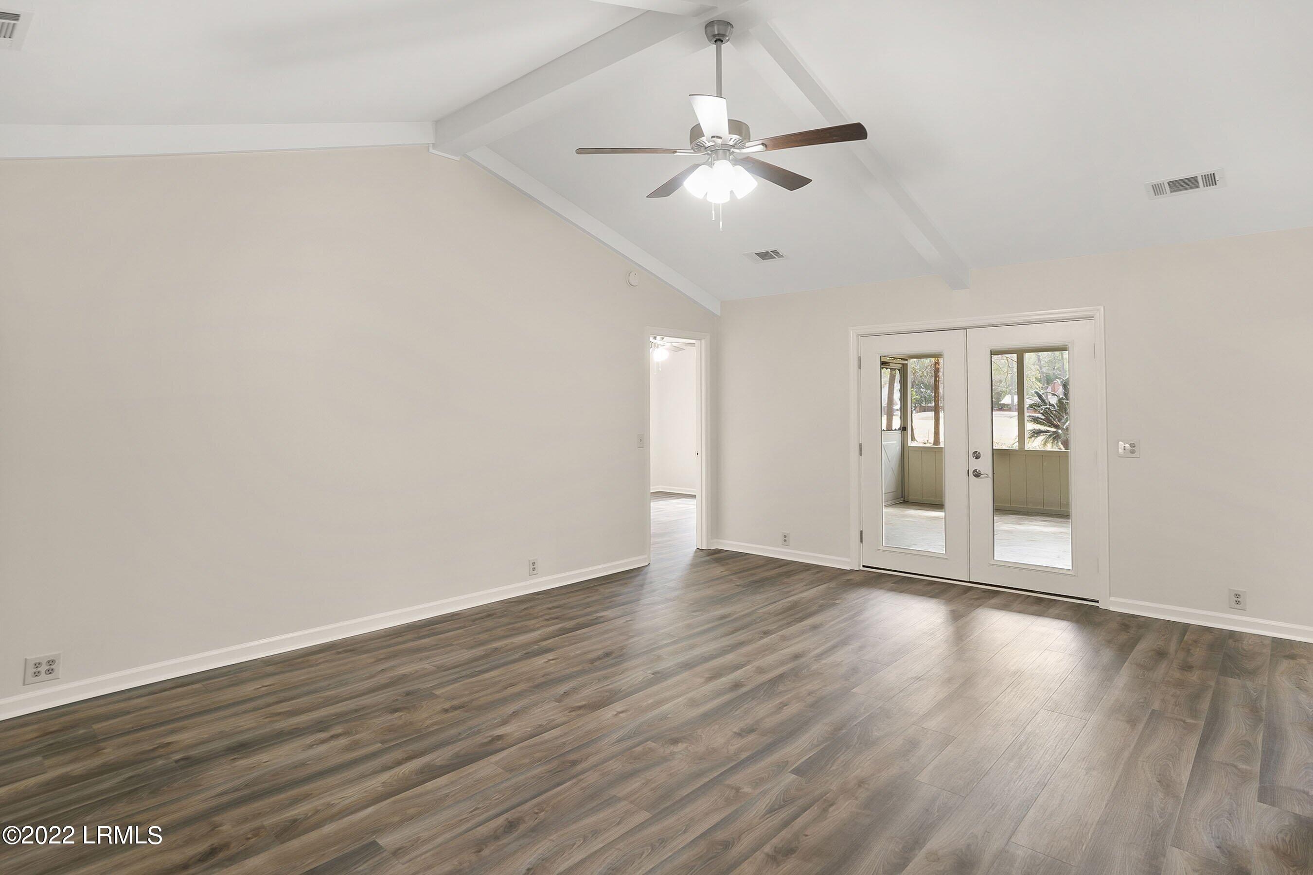 17 State Rd S-7-578 Beaufort, SC 29907 - Photo 8 of 41 DSC08380.jpg-SMALL