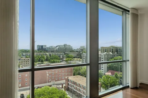 $625,000 | 900 20th Avenue South, Unit 1006, Nashville, TN 37212
