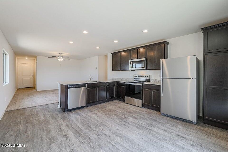 212 South Ash Street Florence, AZ 85132 - Photo 14 of 15 OPEN FLOORPLAN