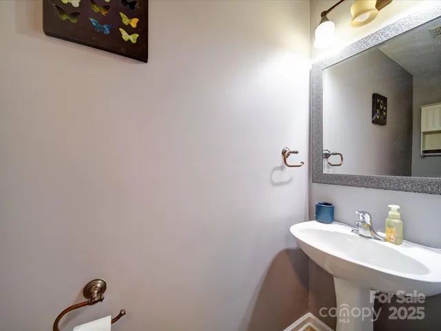 $409,000 | 3841 Shasta Circle, Clover, SC 29710