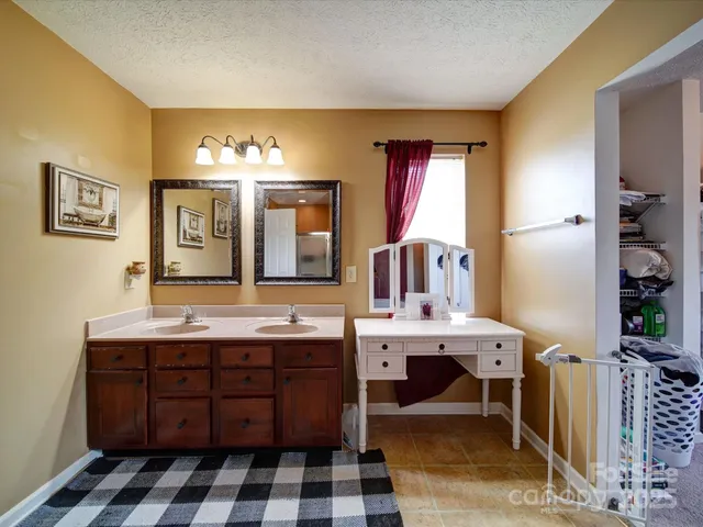 $409,000 | 3841 Shasta Circle, Clover, SC 29710