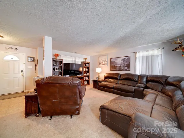 $409,000 | 3841 Shasta Circle, Clover, SC 29710