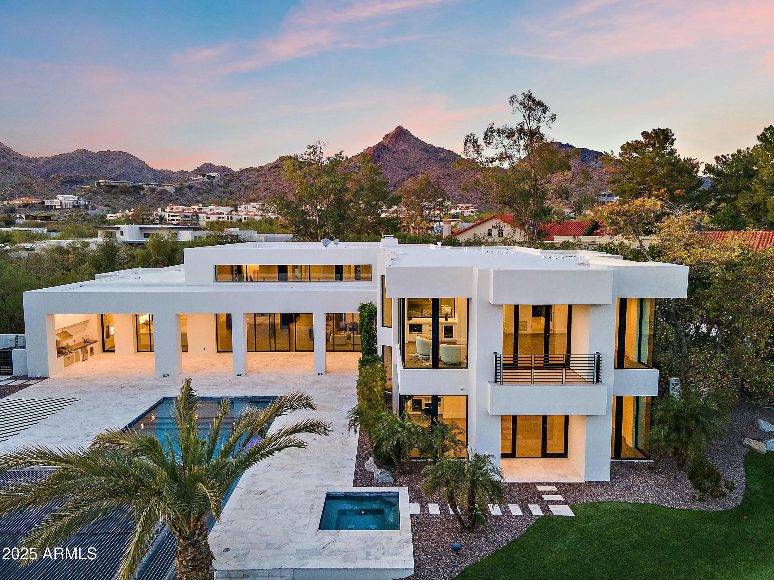 6216 North 38th Place Paradise Valley, AZ 85253 - Photo 1 of 69 Newly Remodeled and Beautiful