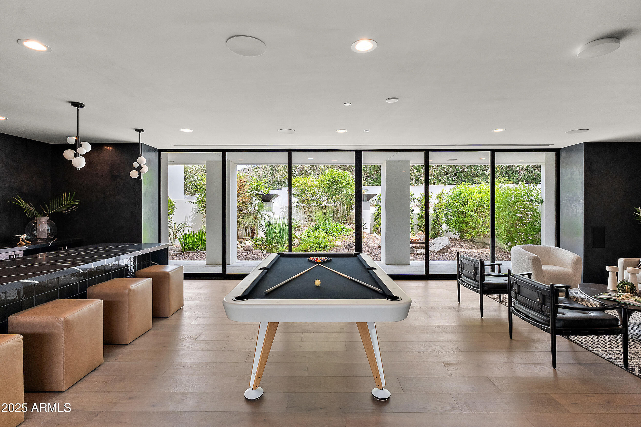 6216 North 38th Place Paradise Valley, AZ 85253 - Photo 4 of 69 Bar