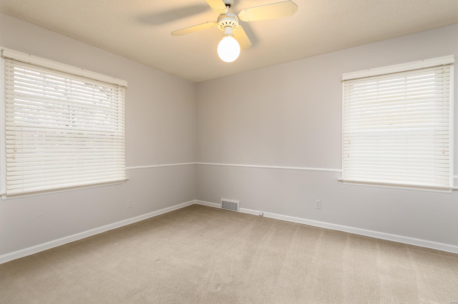 1153 North Berry Road St. Louis, MO 63122 - Photo 13 of 23 Gallery Image 13