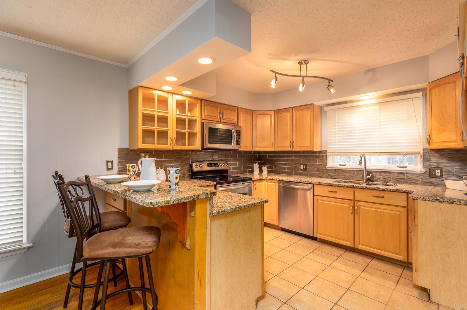 1153 North Berry Road St. Louis, MO 63122 - Photo 6 of 23 Gallery Image 6