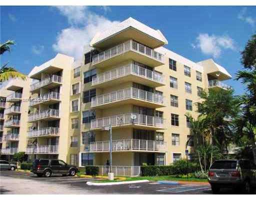13100 Southwest 92nd Avenue, Unit A112 Miami, FL 33176 - Photo 2 of 6 a front view of a building