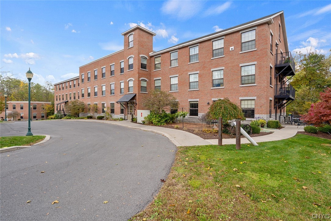 28 Maple Street, Unit 101 Marcellus, NY 13108 - Photo 1 of 1