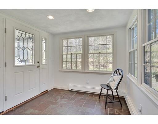 40 Delaney Street Stow, MA 01775 - Photo 4 of 29 Gallery Image 4