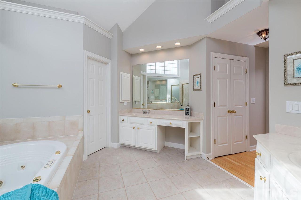 2324 Narrawood Street Raleigh, NC 27614 - Photo 13 of 25 Gallery Image 13