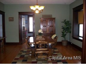 2044 South 4th Street Springfield, IL 62703 - Photo 3 of 21